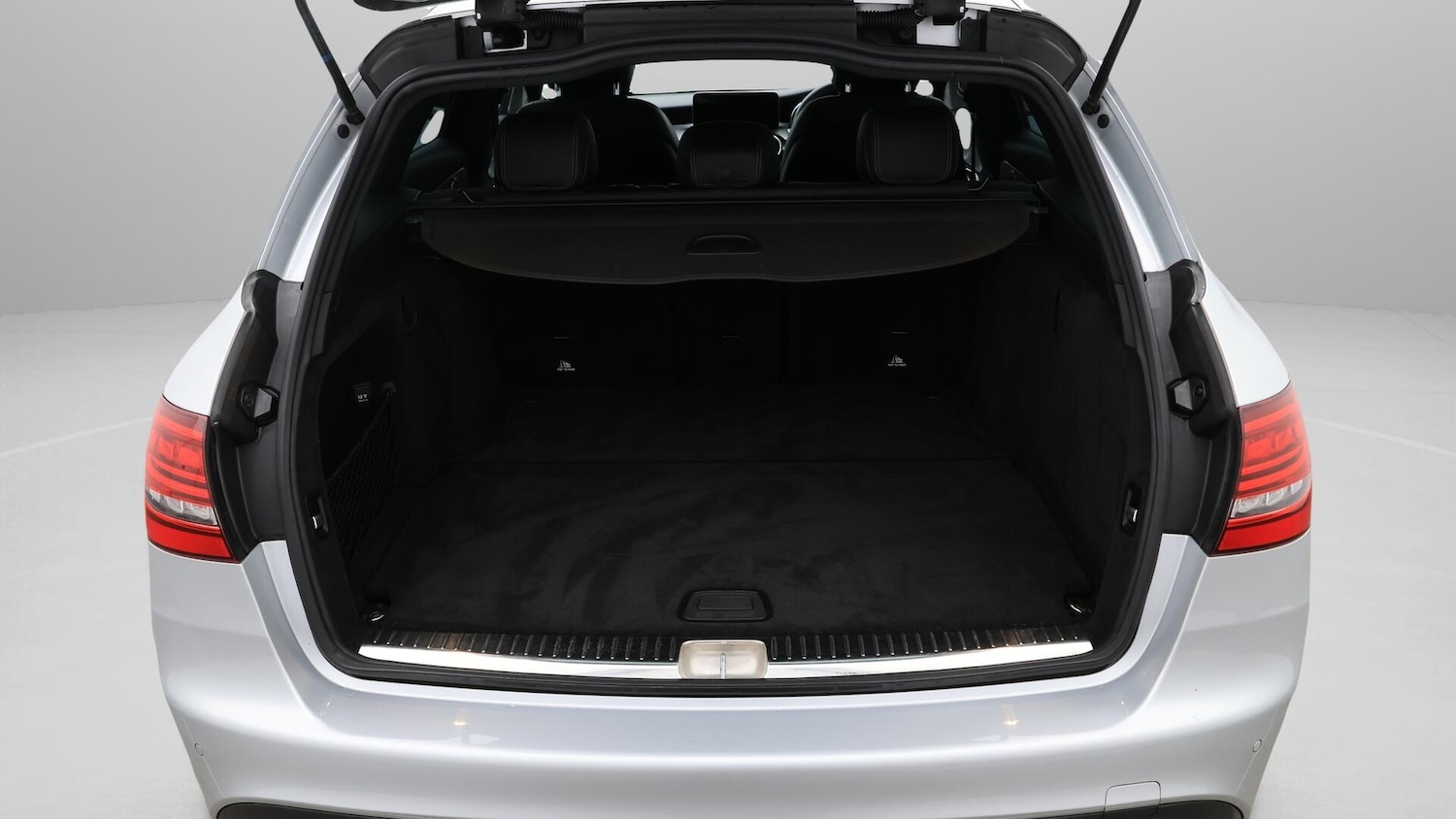 Used Mercedes-Benz C Class 2019 for sale - 76296001: Photo 18