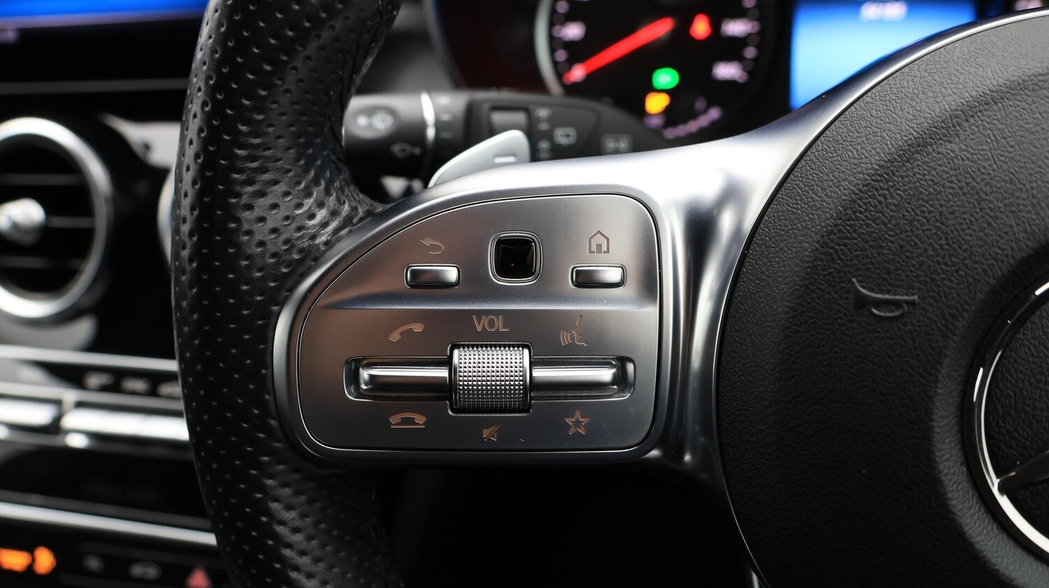 Used Mercedes-Benz C Class 2019 for sale - 76296001: Photo 23