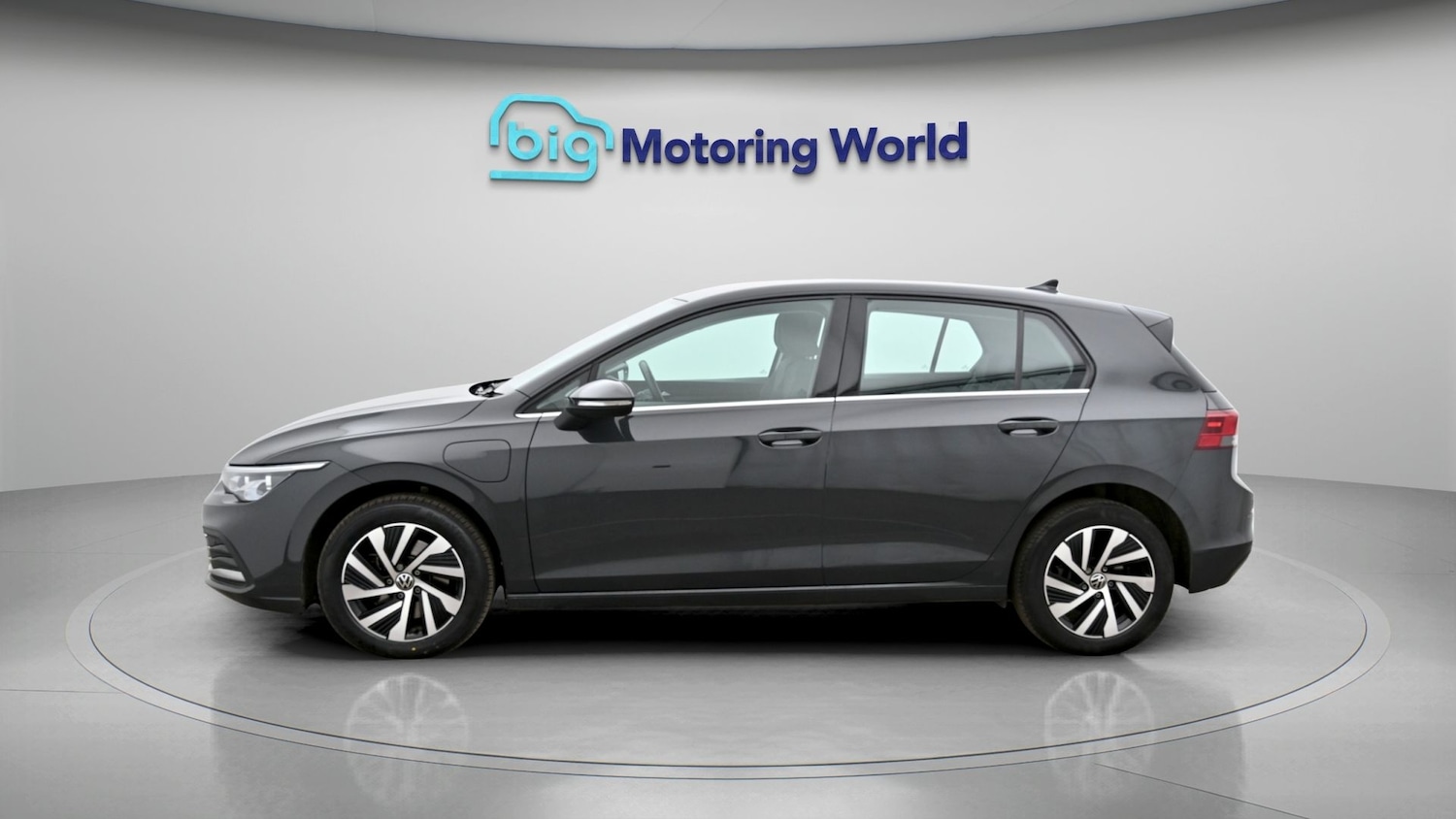 Used Volkswagen Golf 2023 for sale - 77917438: Photo 4