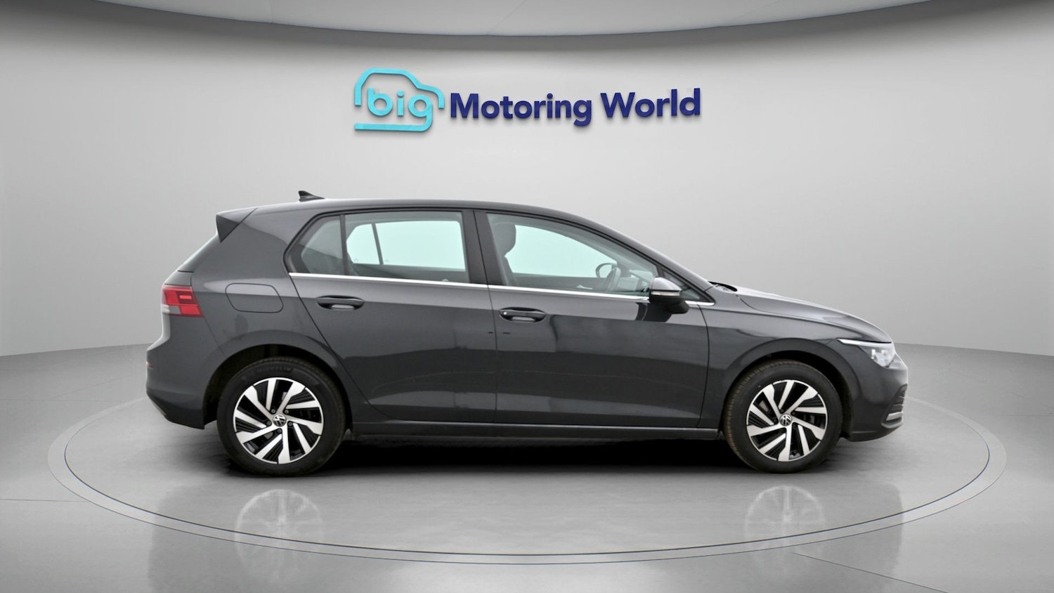 Used Volkswagen Golf 2023 for sale - 77917438: Photo 8