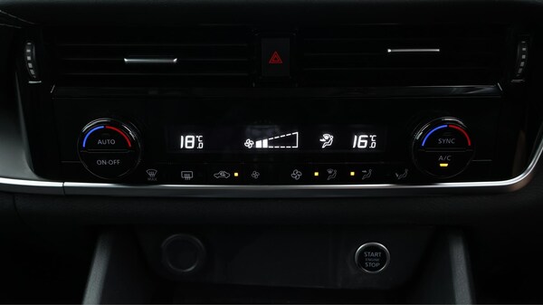 Used Nissan Qashqai 2022 for sale - 75657841: Photo 13