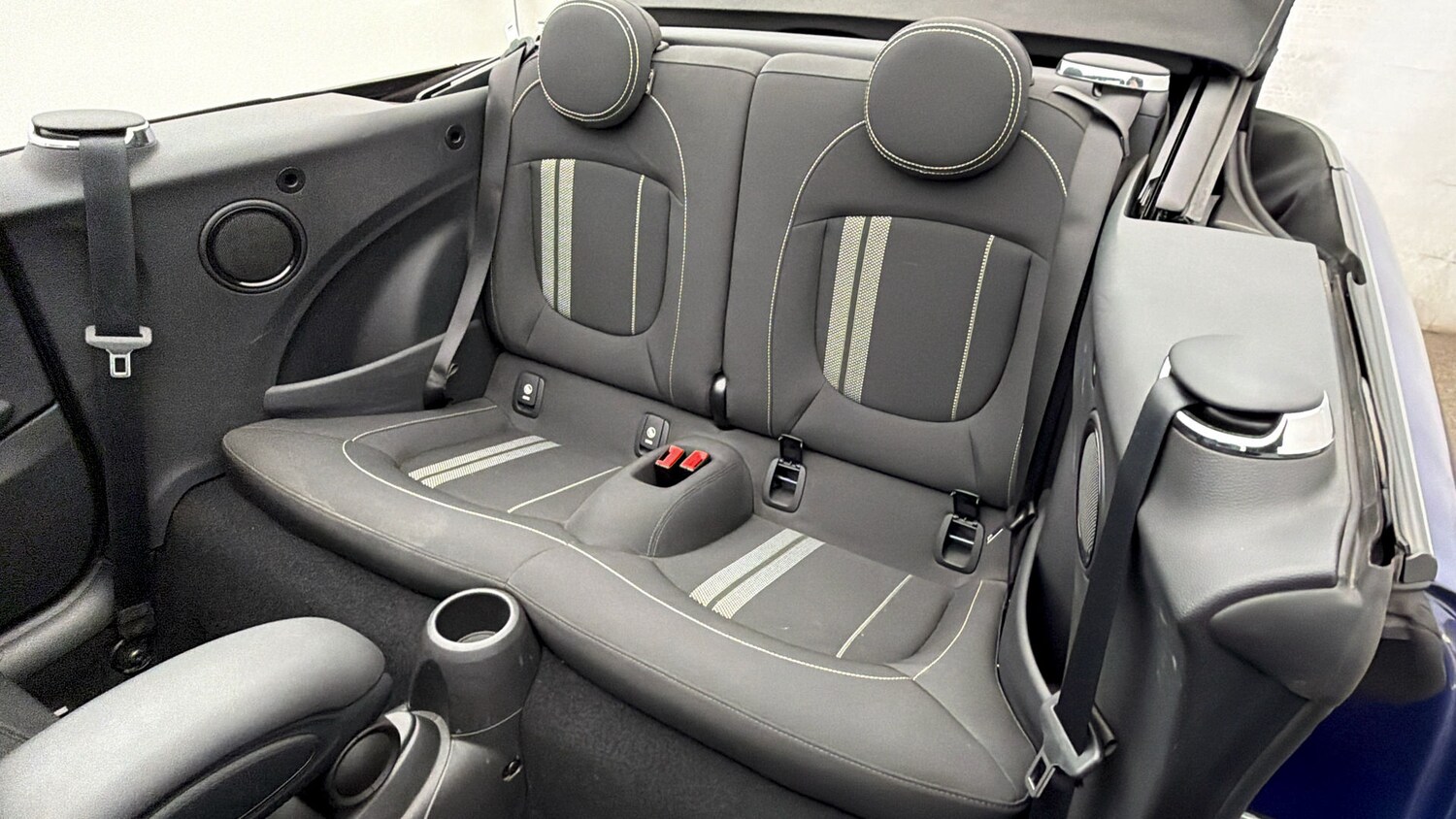 Used MINI Convertible 2020 for sale - 78198254: Photo 15