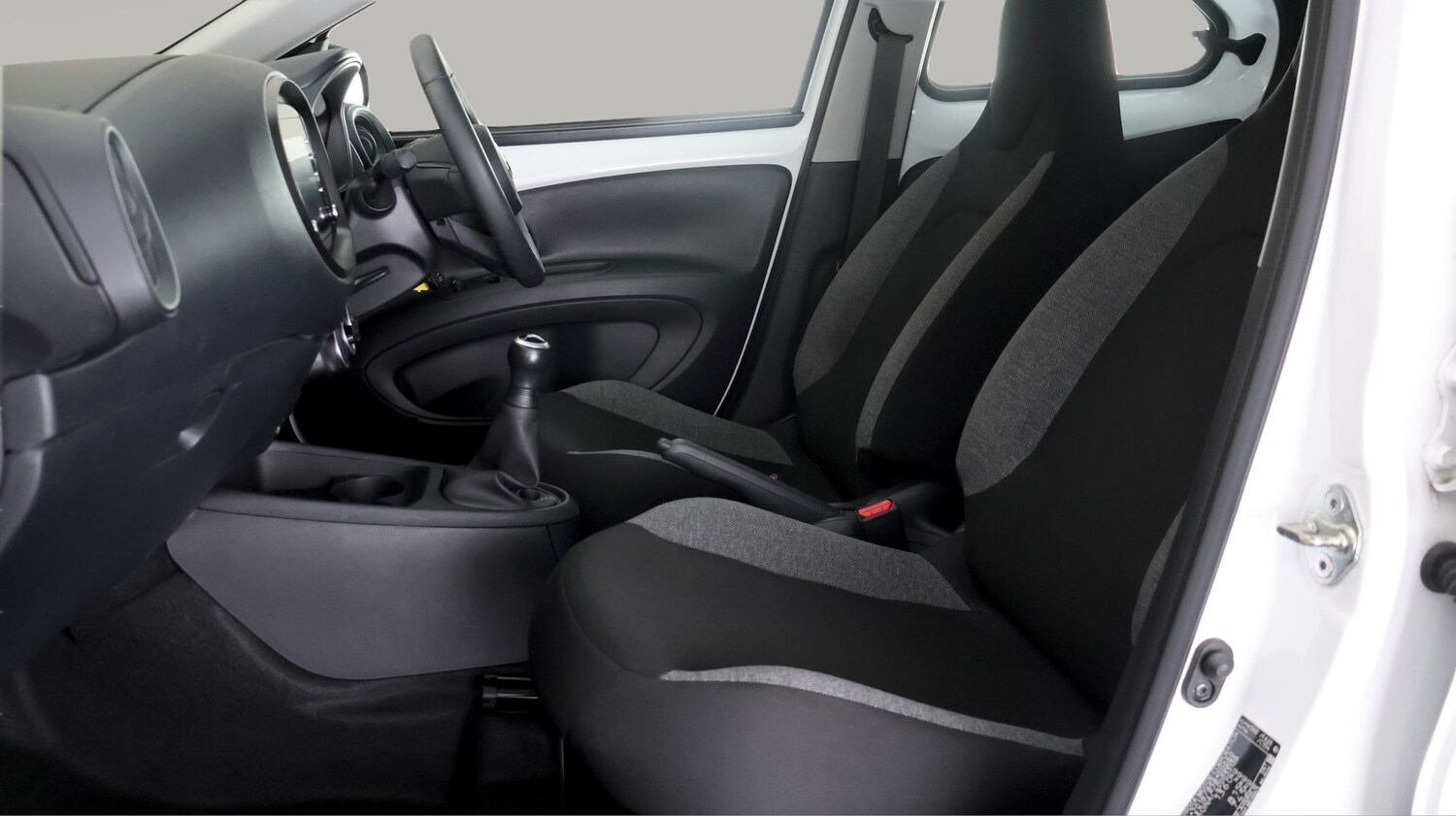 Used Toyota Aygo X 2022 for sale - 78042180: Photo 13