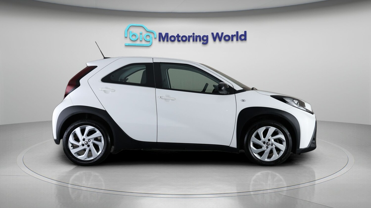 Used Toyota Aygo X 2022 for sale - 78042180: Photo 8