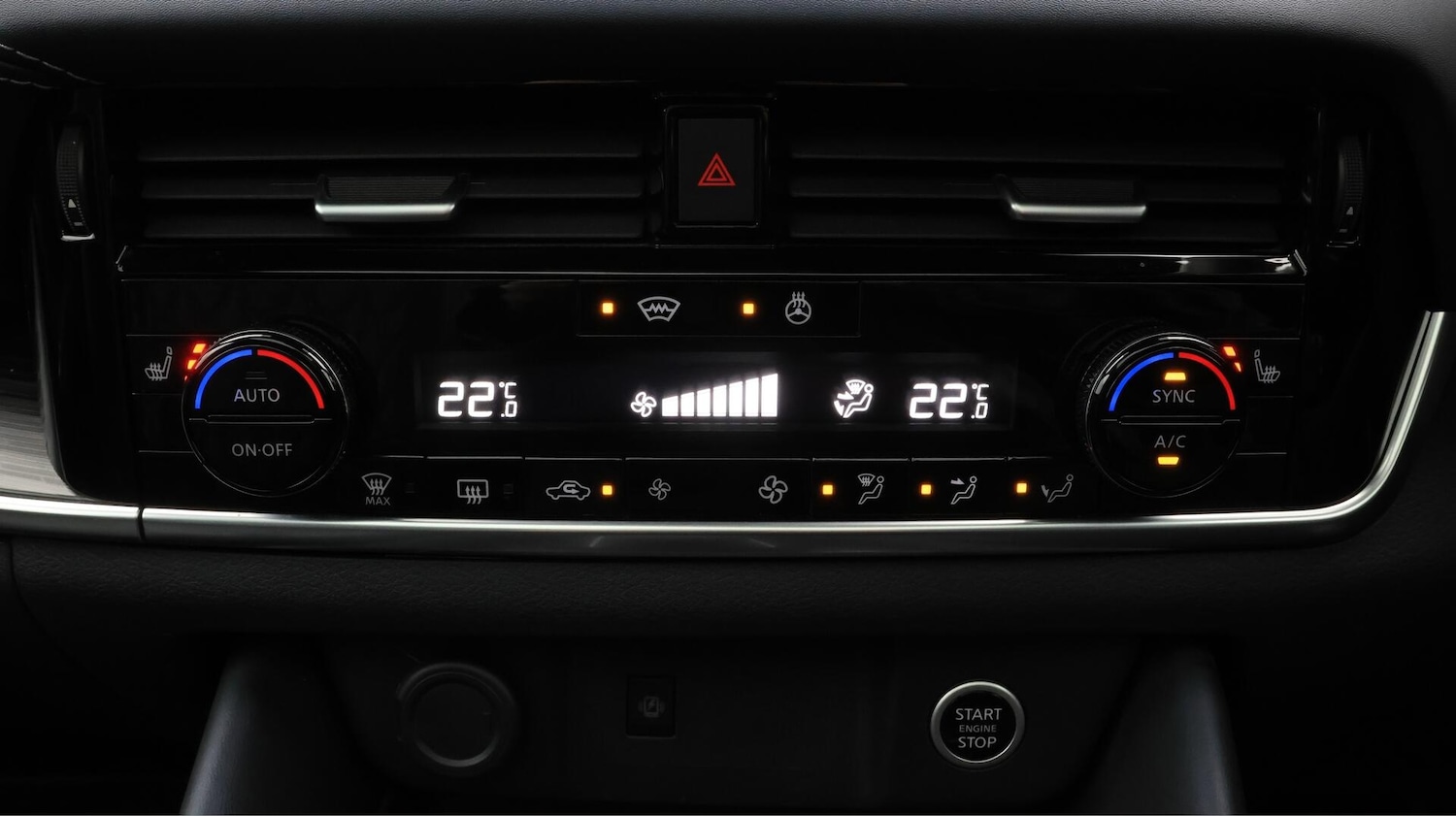 Used Nissan Qashqai for sale - 76432217: Photo 13