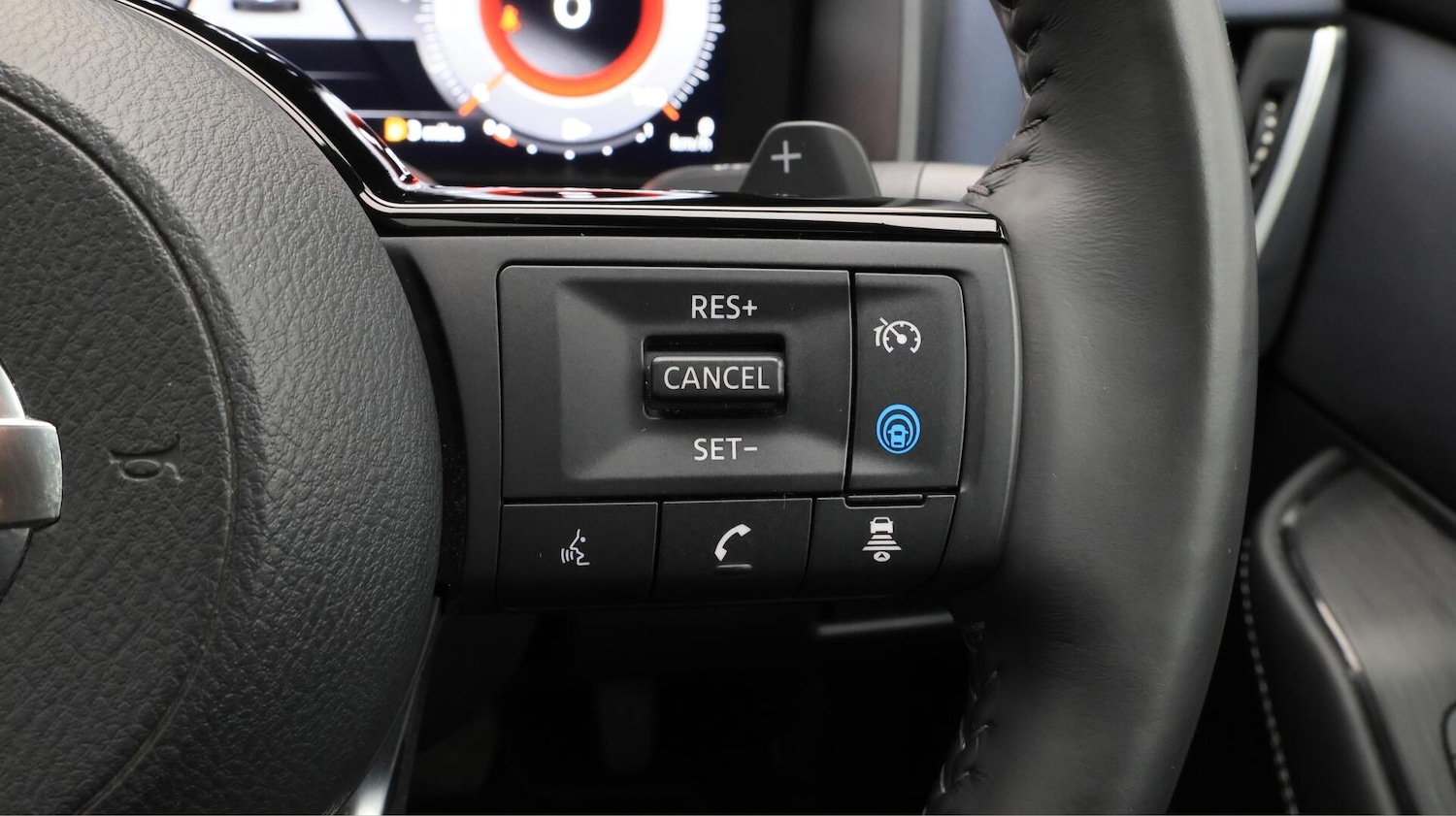 Used Nissan Qashqai for sale - 76432217: Photo 25