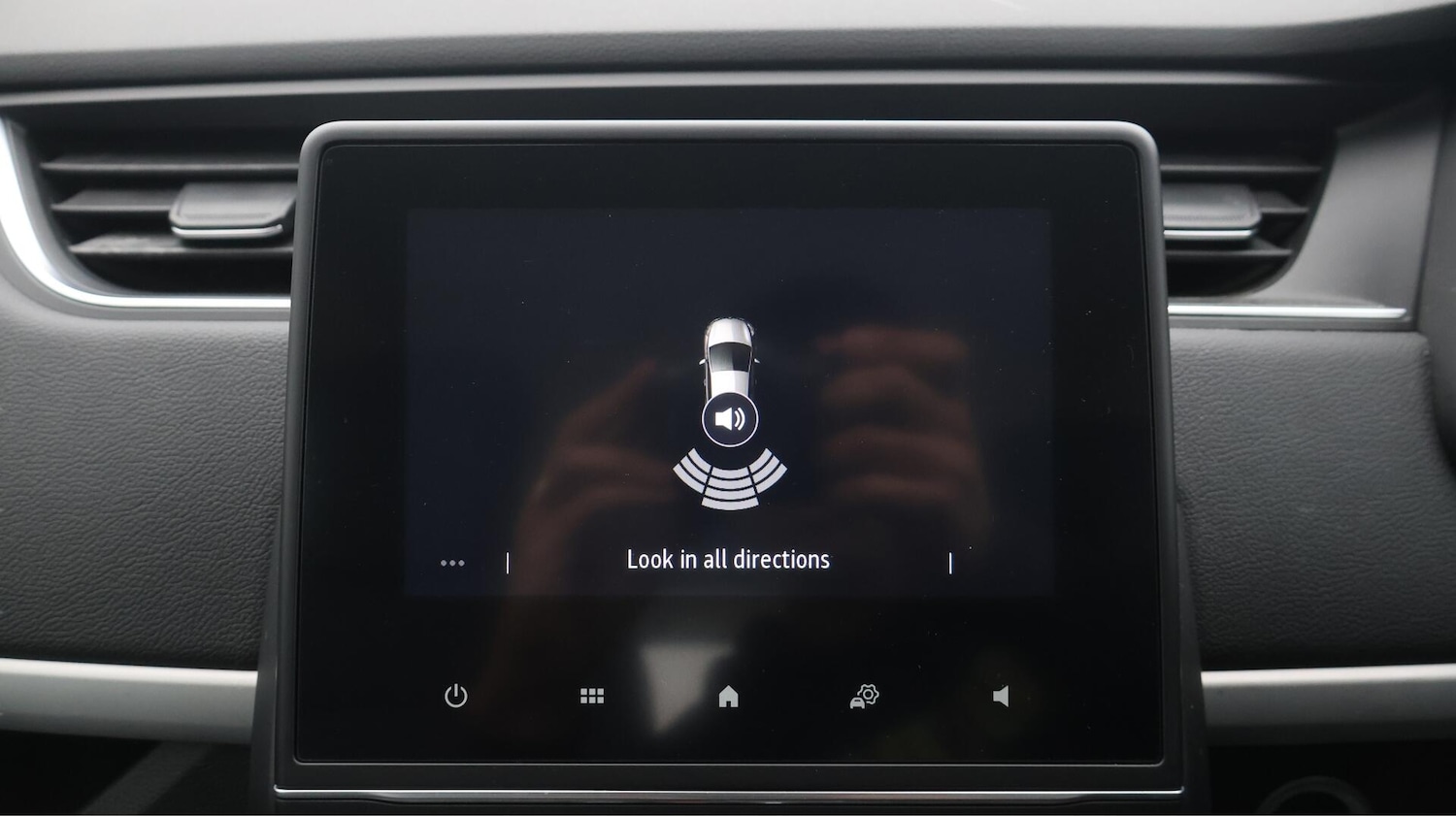 Used Renault Zoe 2020 for sale - 76584178: Photo 25