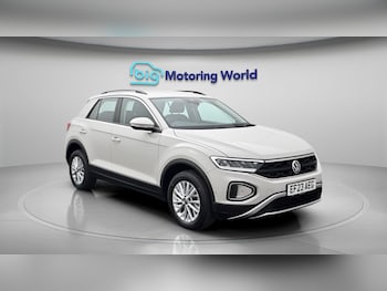 Used Volkswagen T-Roc 2023 for sale - 79097983: Photo