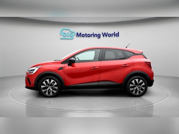 Used Renault Captur 2023 for sale - 78555209: Photo