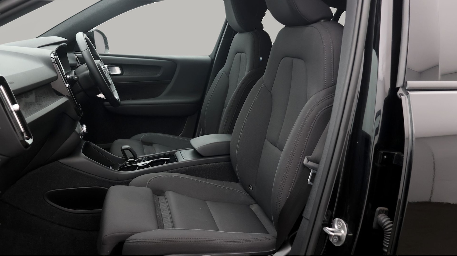 Used Volvo XC40 2022 for sale - 77744492: Photo 14