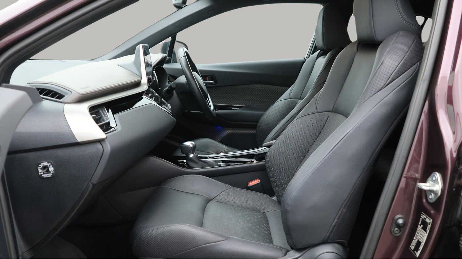 Used Toyota C-HR 2022 for sale - 76152112: Photo 14