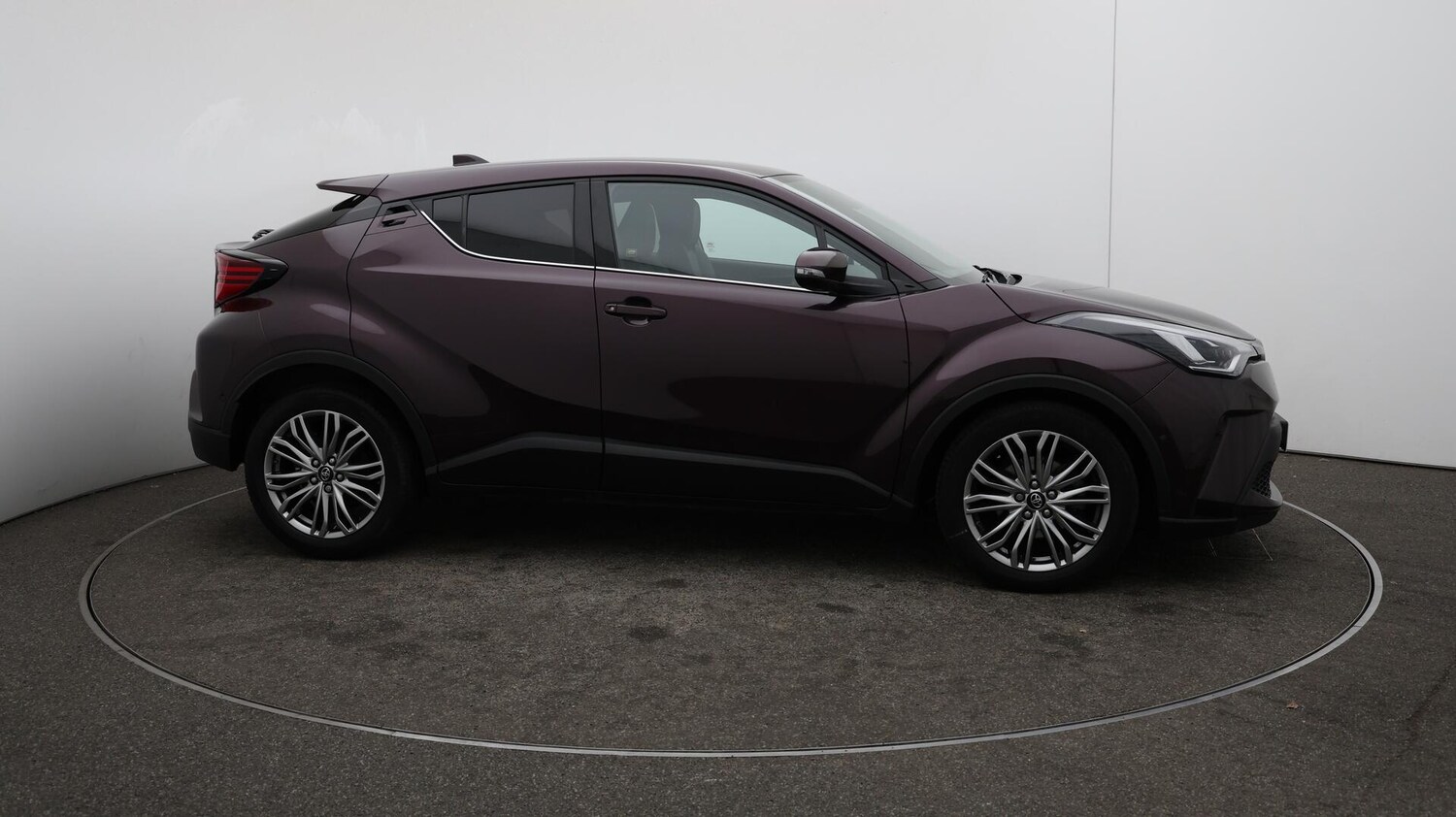 Used Toyota C-HR 2022 for sale - 76152112: Photo 42