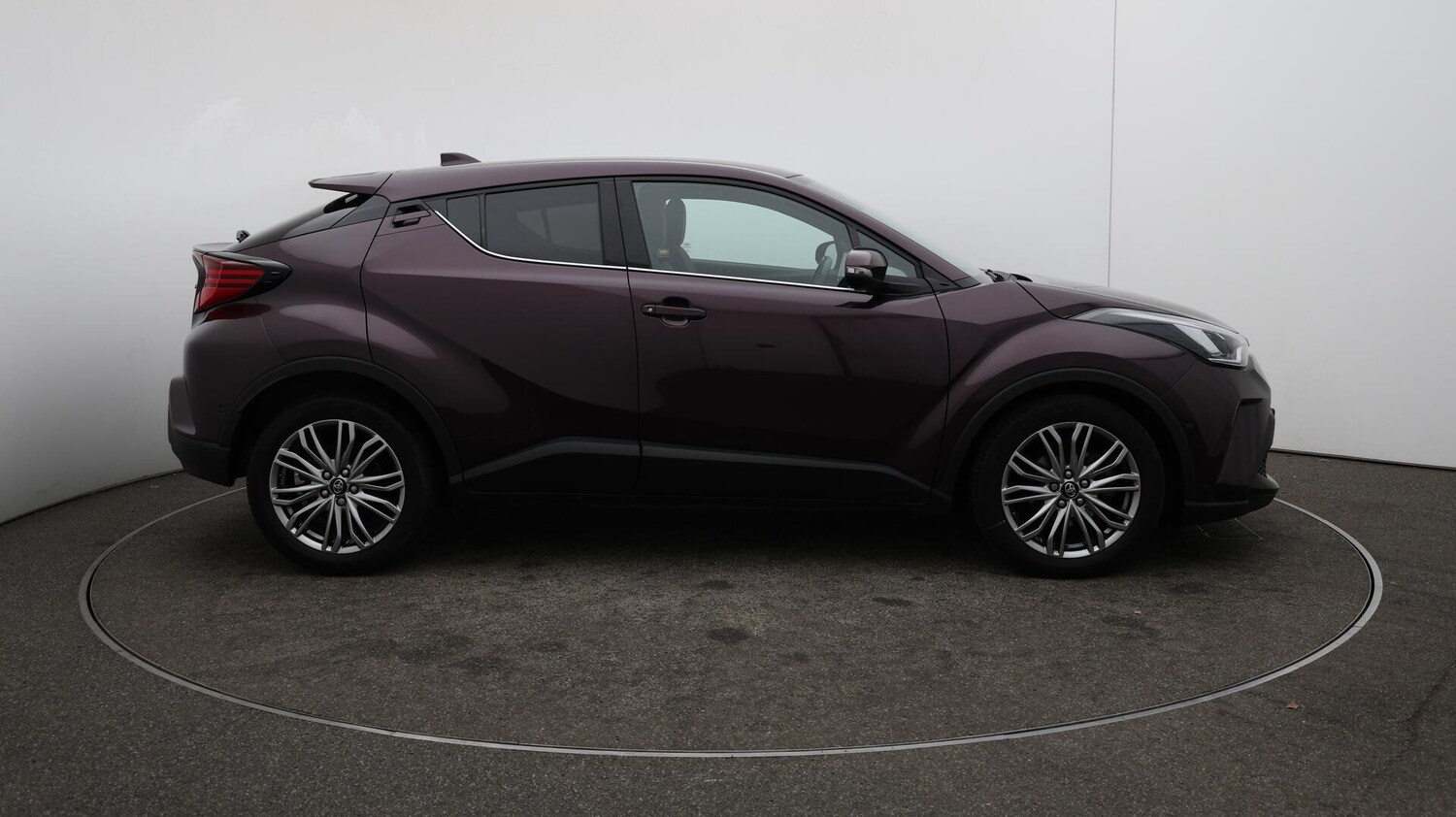 Used Toyota C-HR 2022 for sale - 76152112: Photo 43