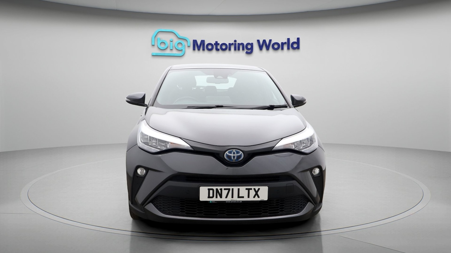 Used Toyota C-HR 2022 for sale - 77271188: Photo 2