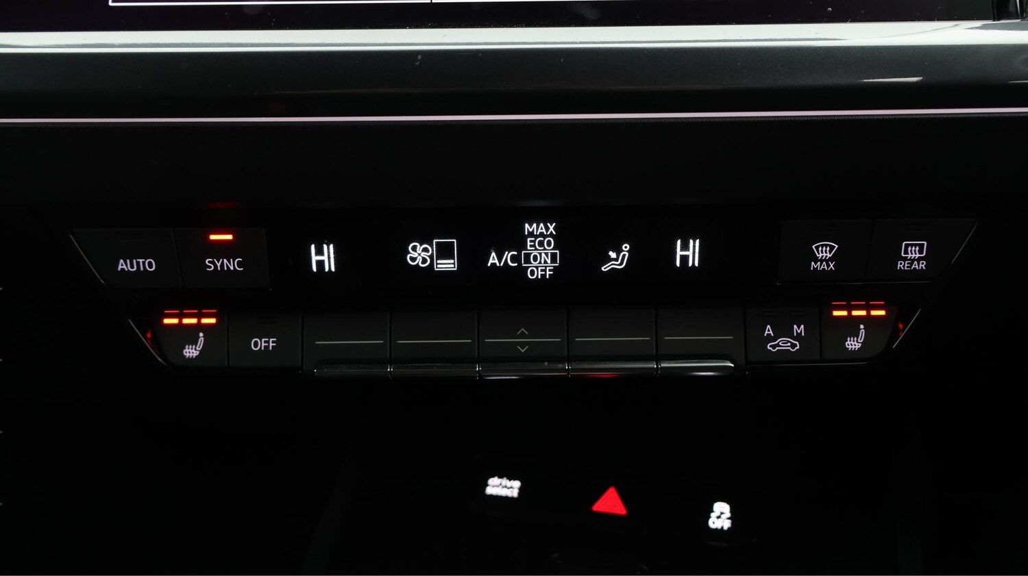 Used Audi Q4 e-tron 2023 for sale - 76701509: Photo 13