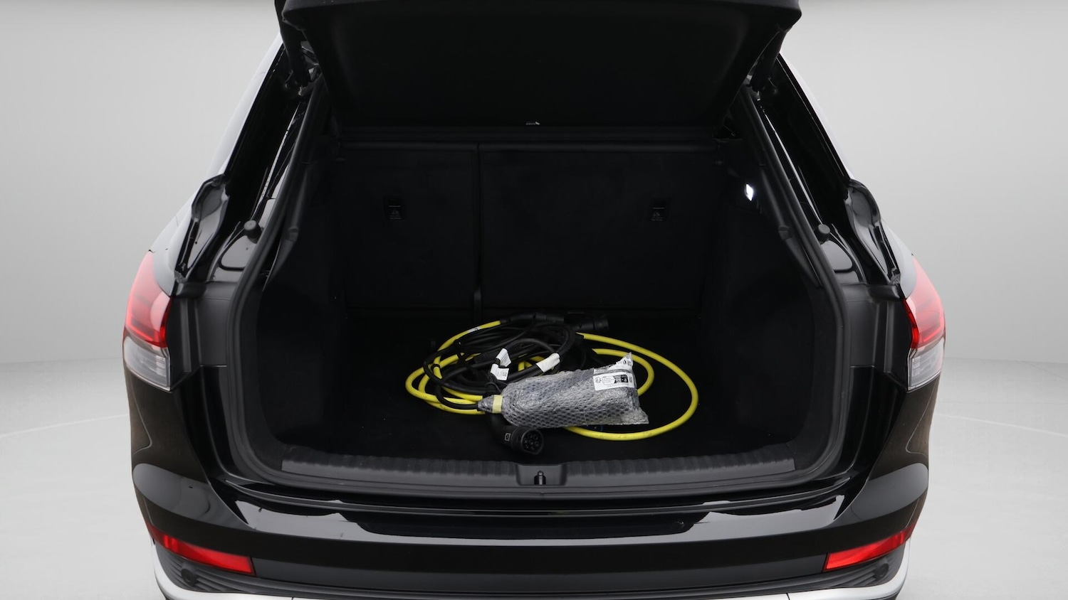 Used Audi Q4 e-tron 2023 for sale - 76701509: Photo 18