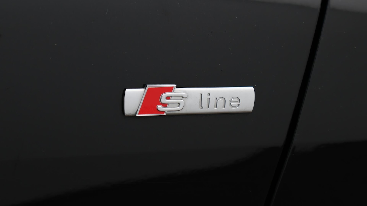 Used Audi Q4 e-tron 2023 for sale - 76701509: Photo 21