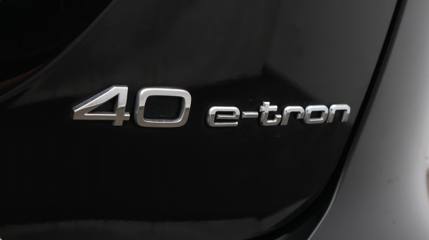 Used Audi Q4 e-tron 2023 for sale - 76701509: Photo 24