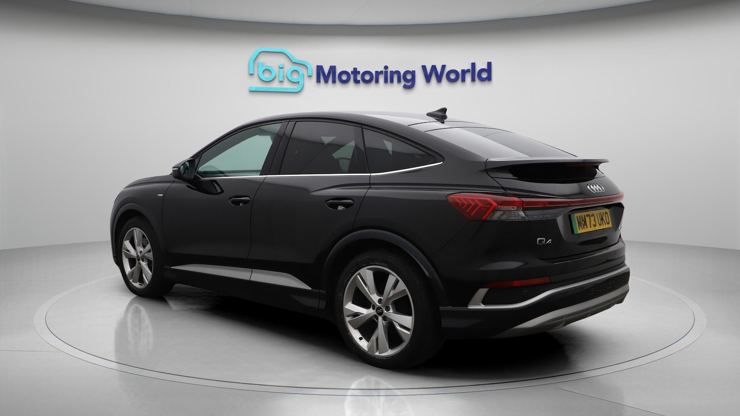 Used Audi Q4 e-tron 2023 for sale - 76701509: Photo 6