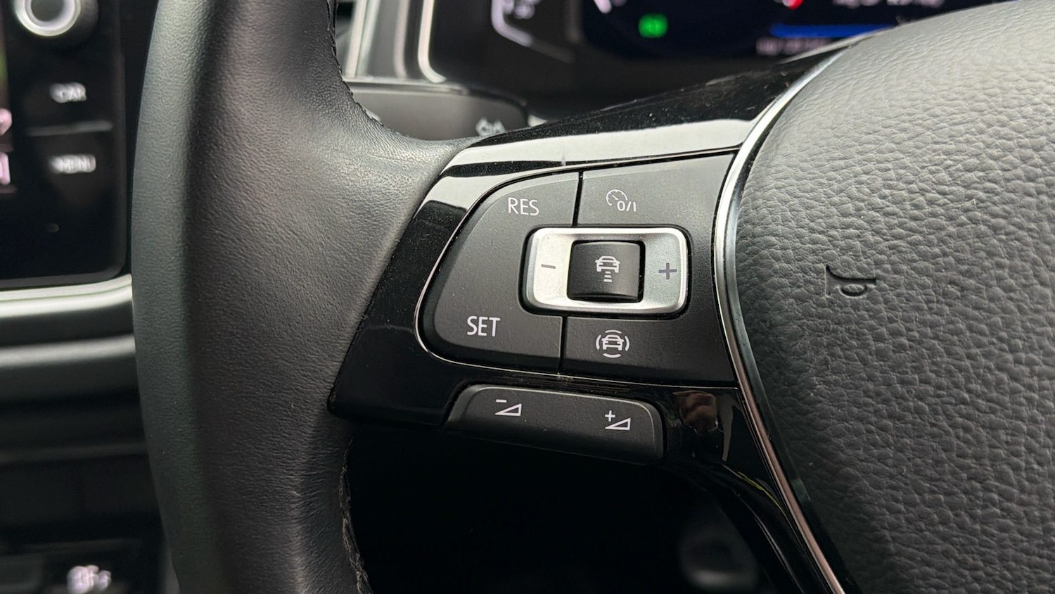 Used Volkswagen T-Roc 2021 for sale - 78004200: Photo 22