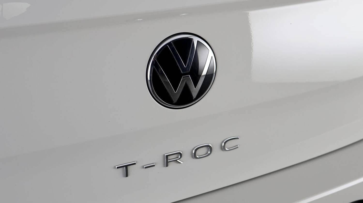 Used Volkswagen T-Roc 2023 for sale - 77935889: Photo 19