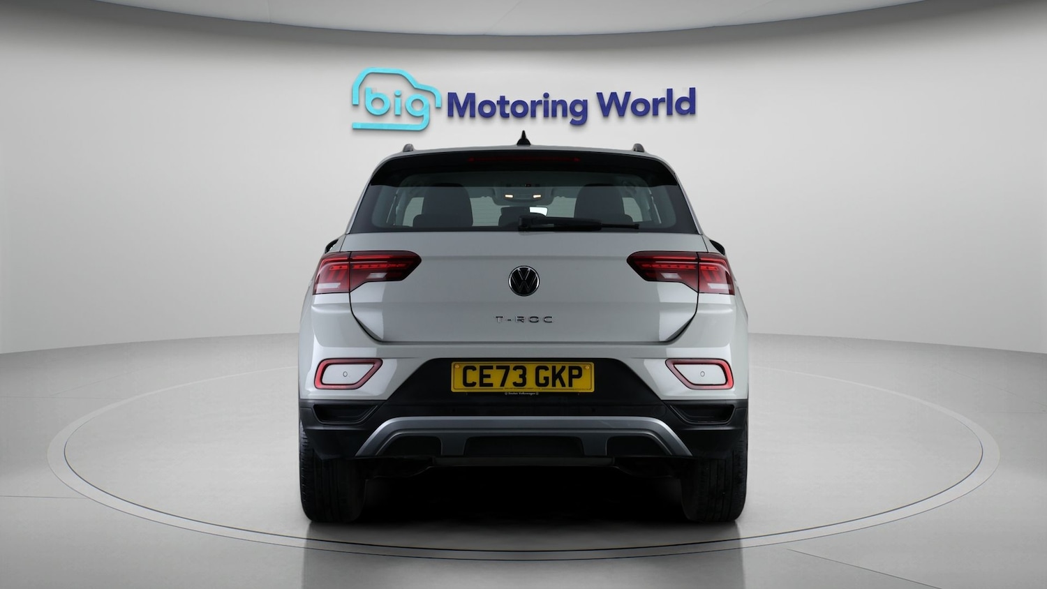 Used Volkswagen T-Roc 2023 for sale - 77935889: Photo 6