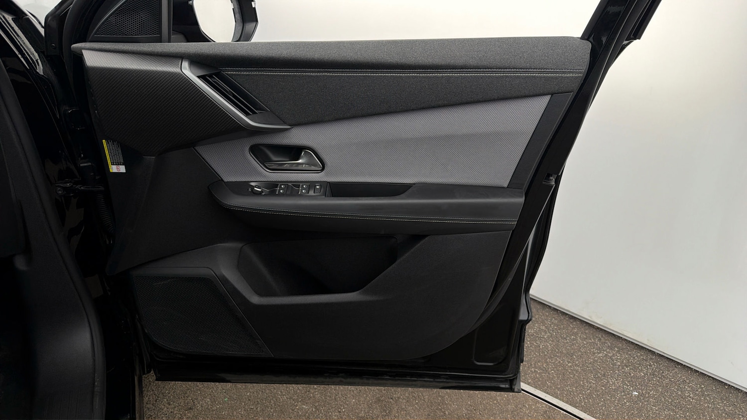 Used Vauxhall Grandland 2025 for sale - 77998185: Photo 14