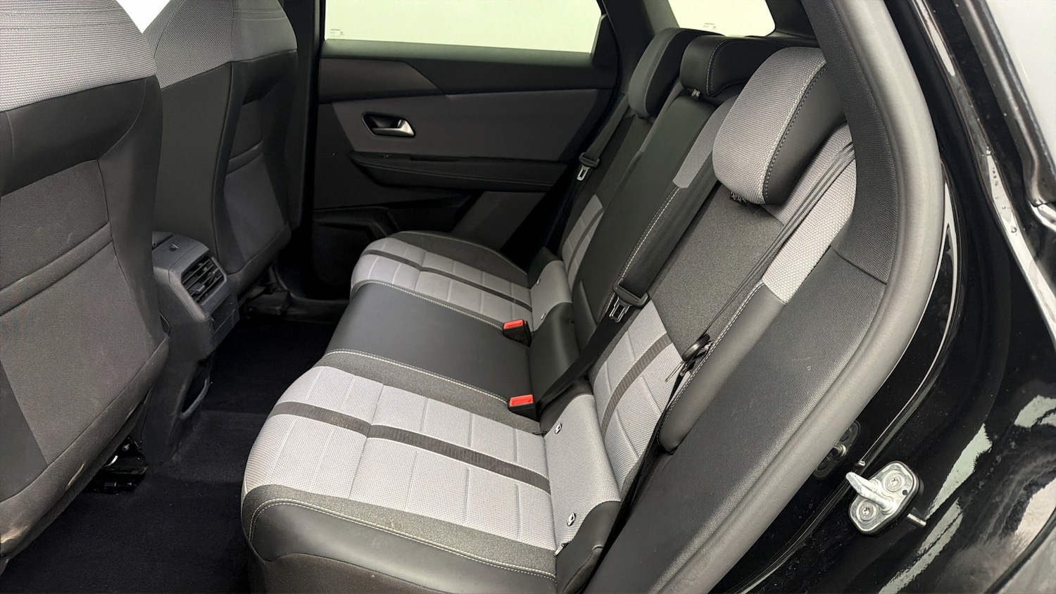 Used Vauxhall Grandland 2025 for sale - 77998185: Photo 15