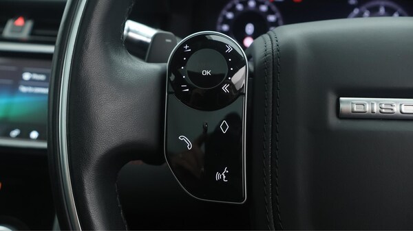 Used Land Rover Discovery Sport 2020 for sale - 76270089: Photo 25