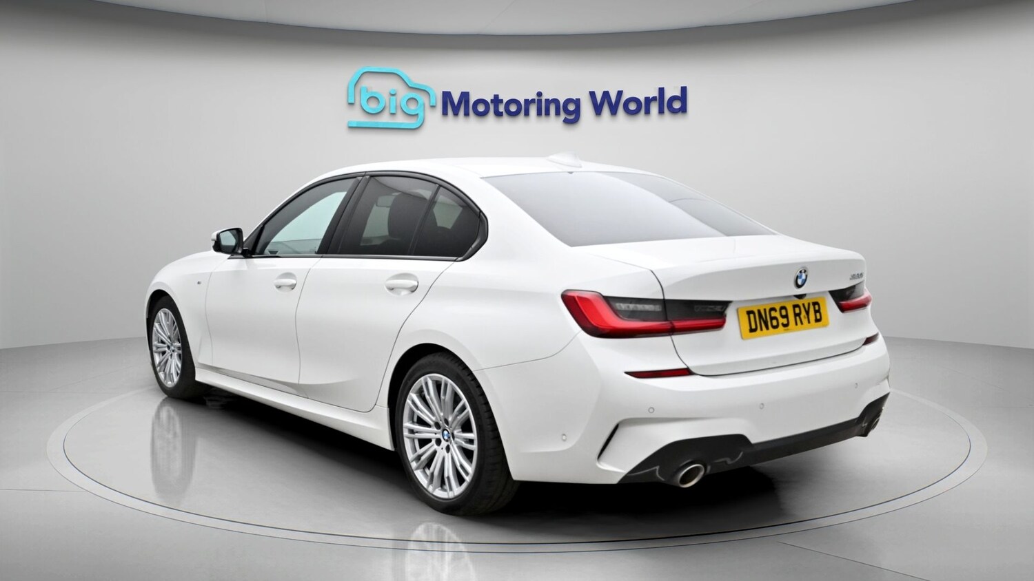 Used BMW 3 Series 2019 for sale - 77961880: Photo 5