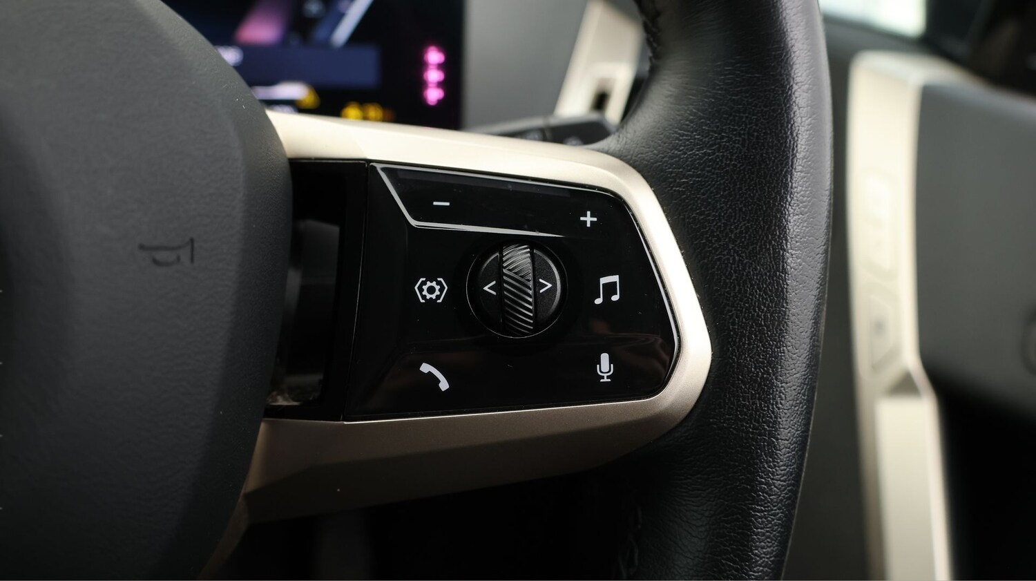 Used BMW iX 2022 for sale - 77136295: Photo 23