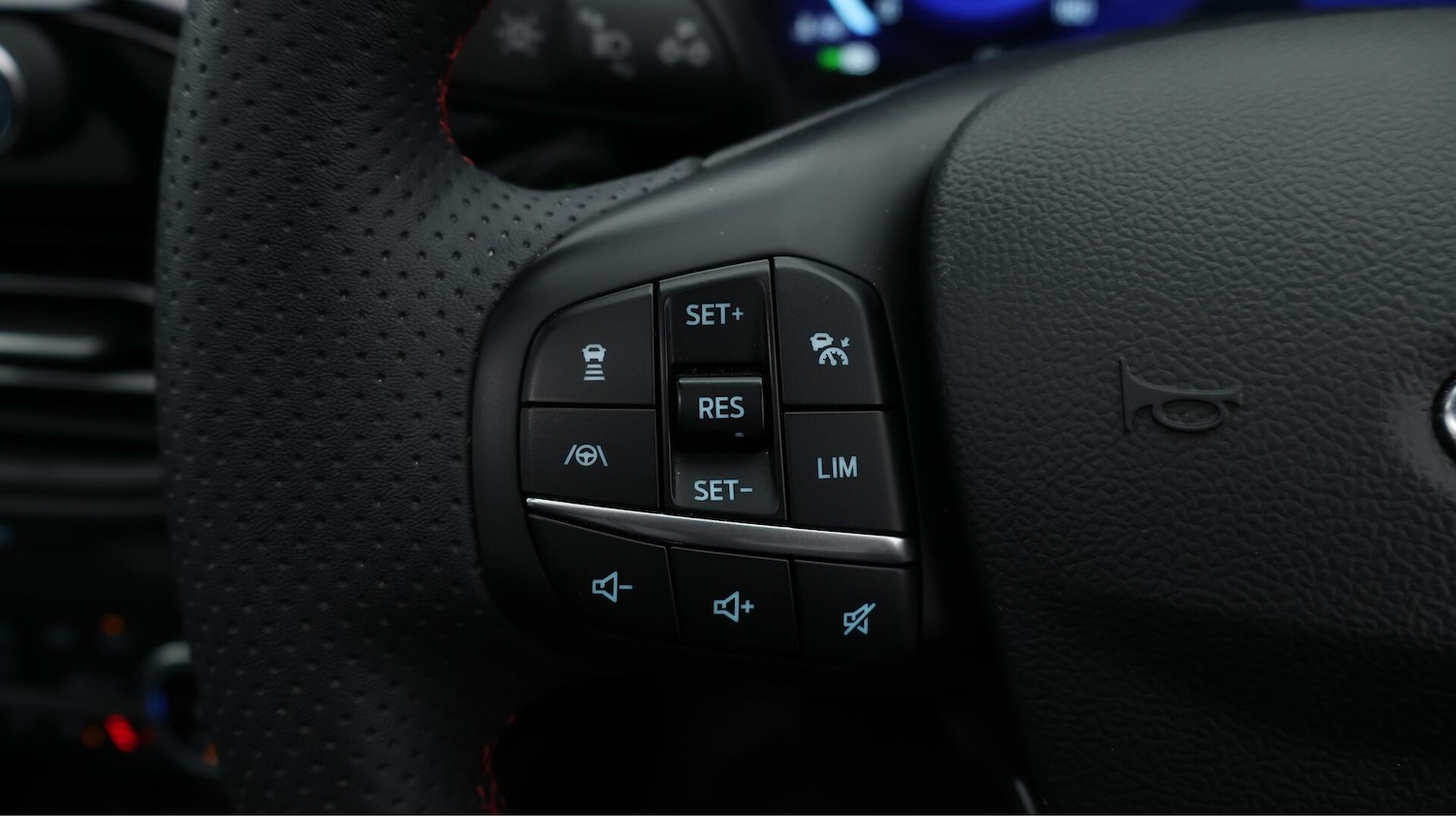 Used Ford Kuga 2023 for sale - 76360918: Photo 25