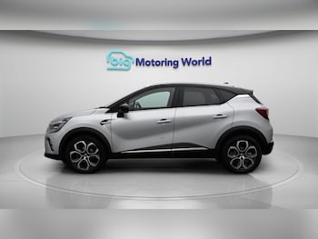 Used Renault Captur 2023 for sale - 78592125: Photo