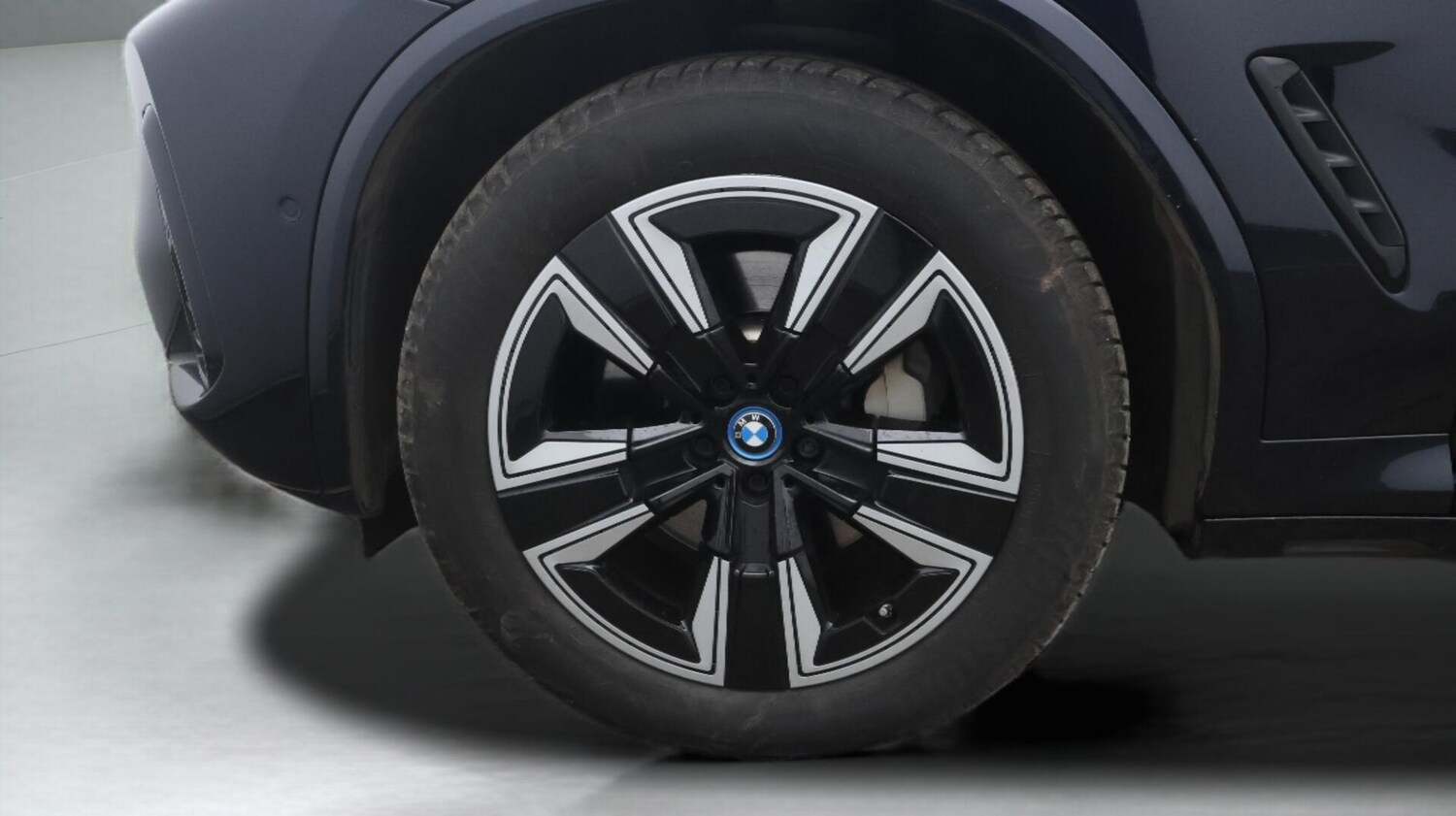 Used BMW iX3 for sale - 76728726: Photo 19