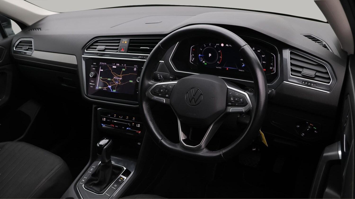 Used Volkswagen Tiguan Allspace 2023 for sale - 76573002: Photo 10