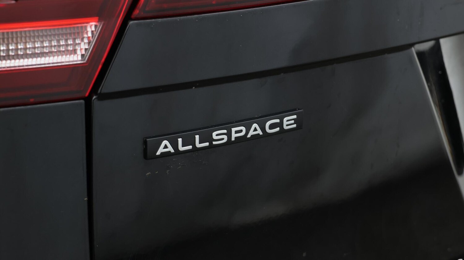Used Volkswagen Tiguan Allspace 2023 for sale - 76573002: Photo 24