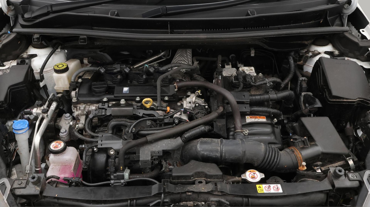 Used Mazda Mazda2 HYBRID 2022 for sale - 76658371: Photo 20