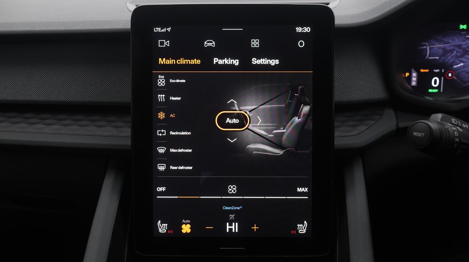 Used Polestar Polestar 2 2022 for sale - 76645358: Photo 13