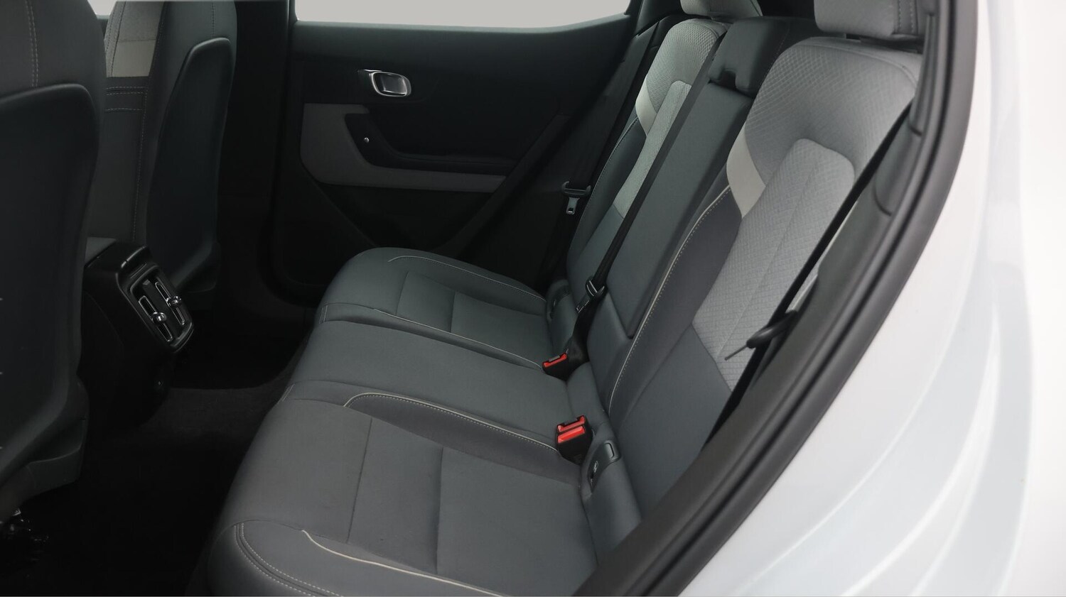 Used Polestar Polestar 2 2022 for sale - 76645358: Photo 17