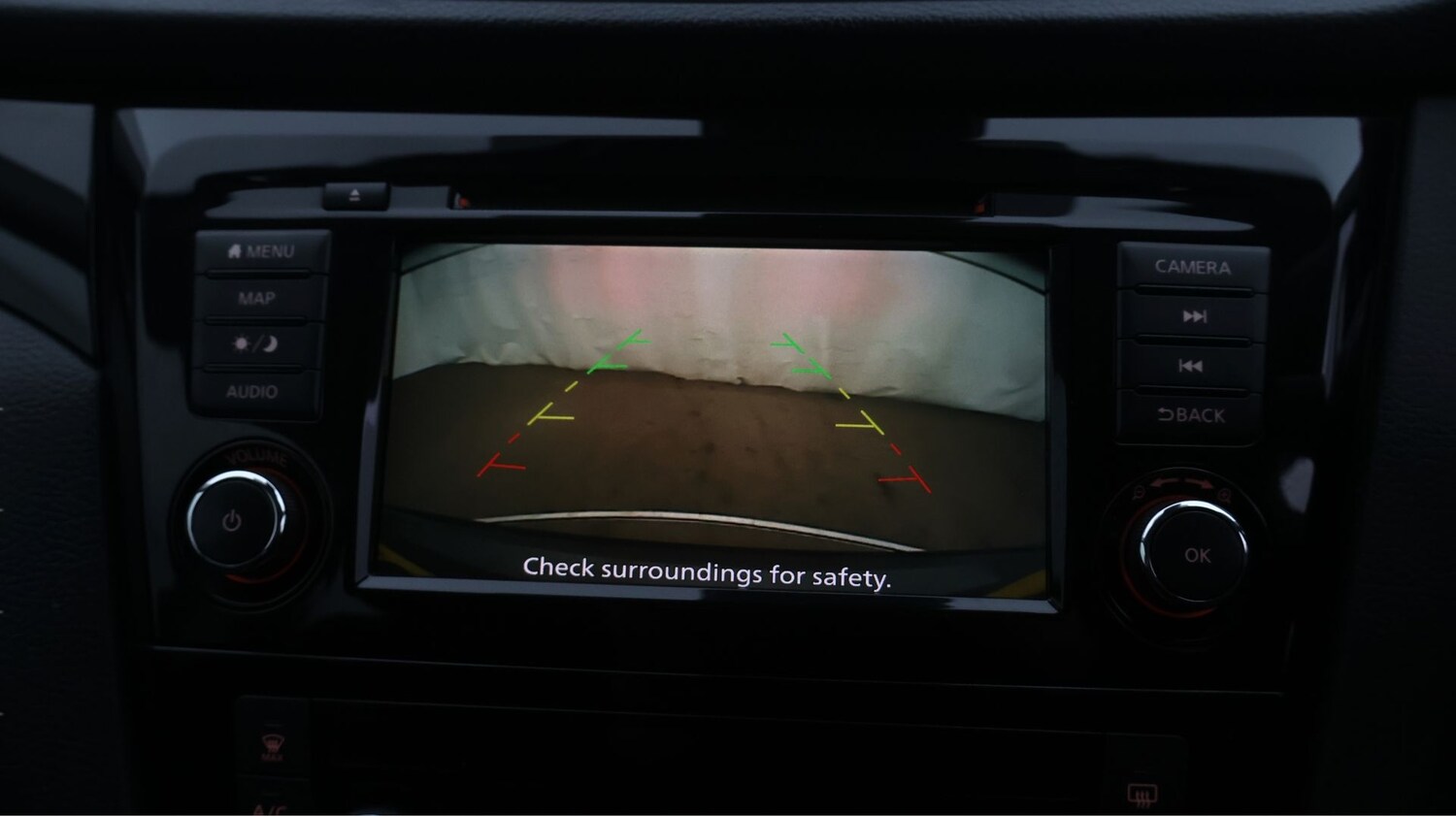 Used Nissan Qashqai for sale - 77618664: Photo 24