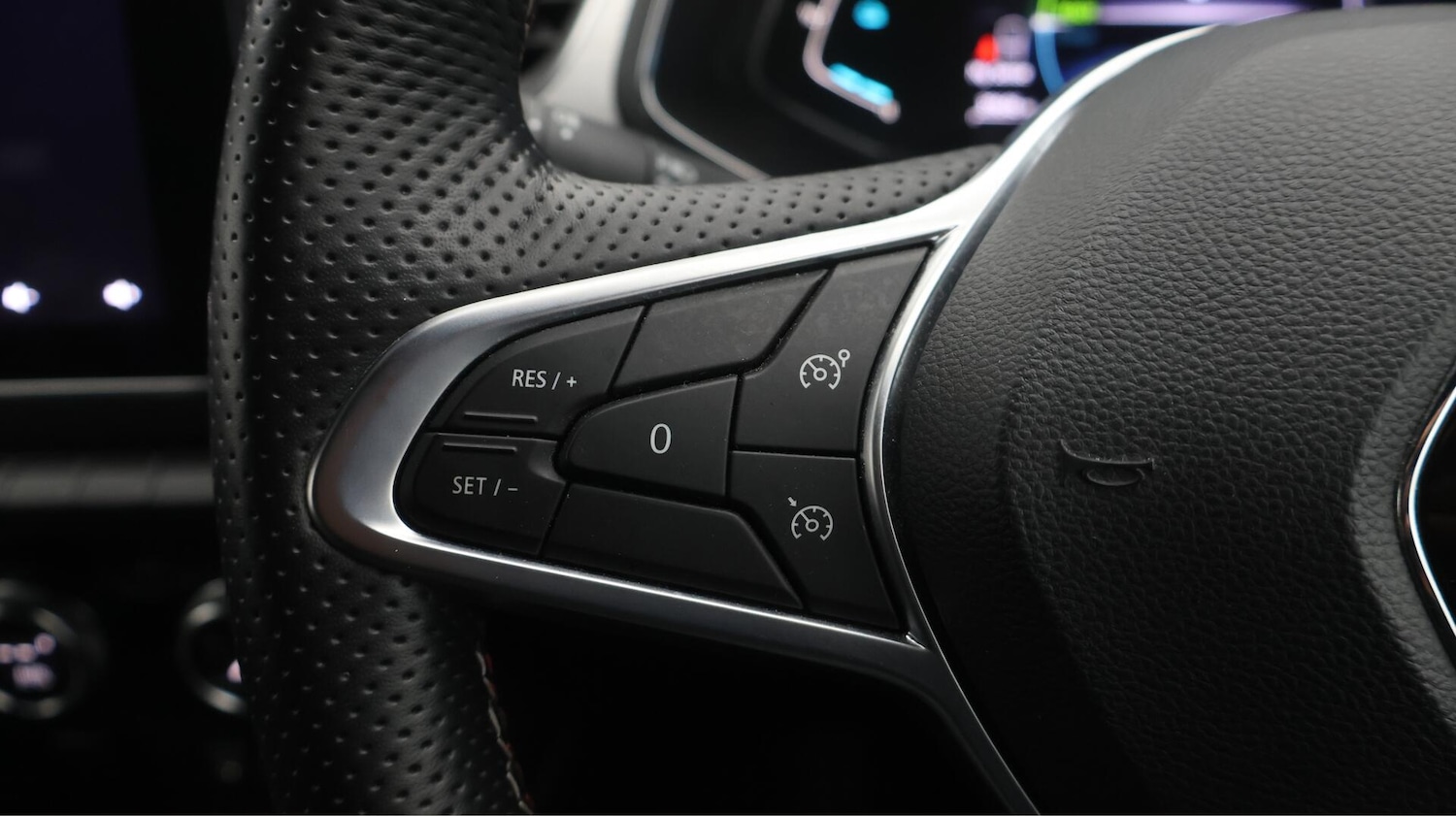 Used Renault Captur 2022 for sale - 76432258: Photo 24