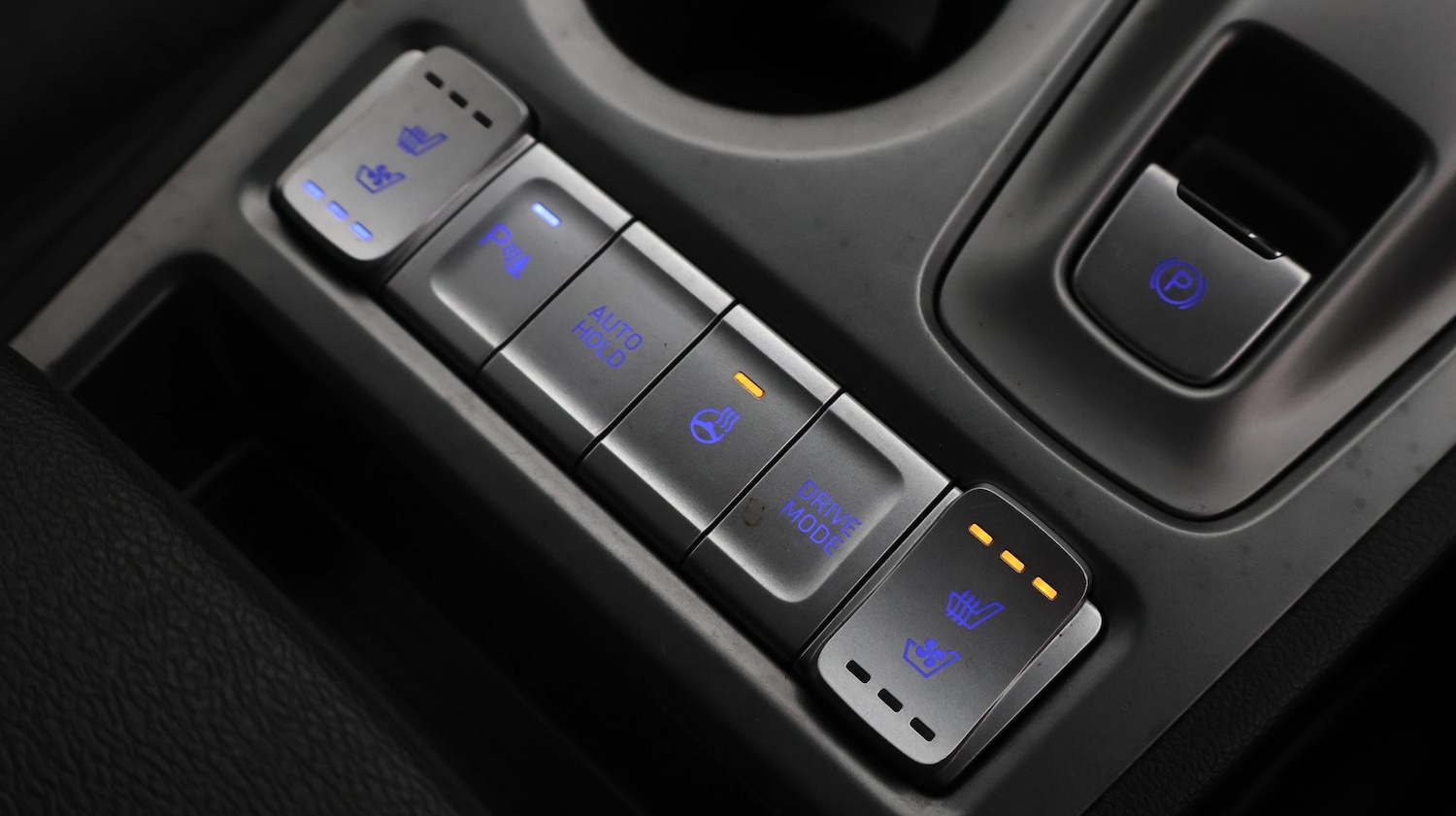 Used Hyundai KONA 2020 for sale - 77747575: Photo 29