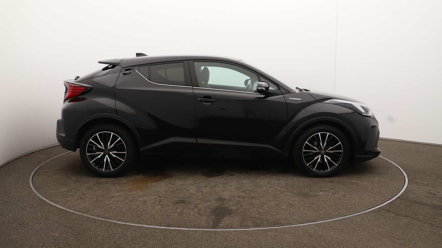 Used Toyota C-HR 2020 for sale - 76013236: Photo 50
