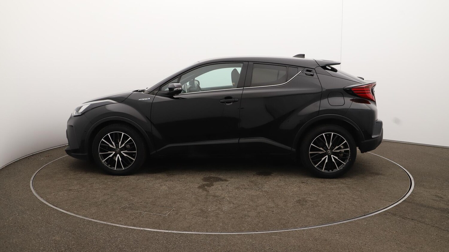Used Toyota C-HR 2020 for sale - 76013236: Photo 65