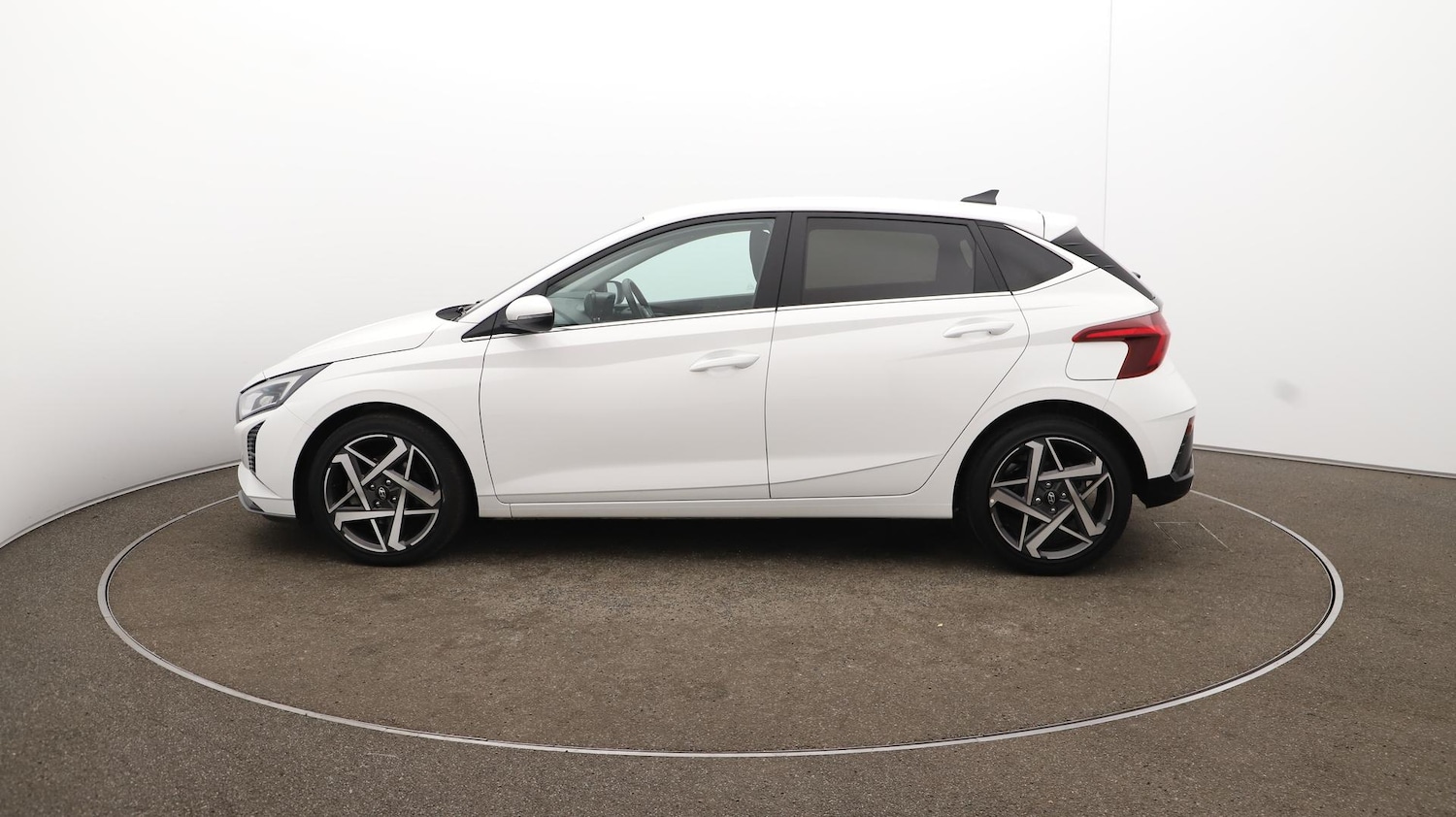 Used Hyundai i20 2024 for sale - 76446681: Photo 65