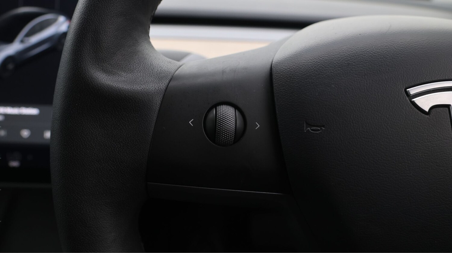 Used Tesla Model 3 2021 for sale - 77665170: Photo 20