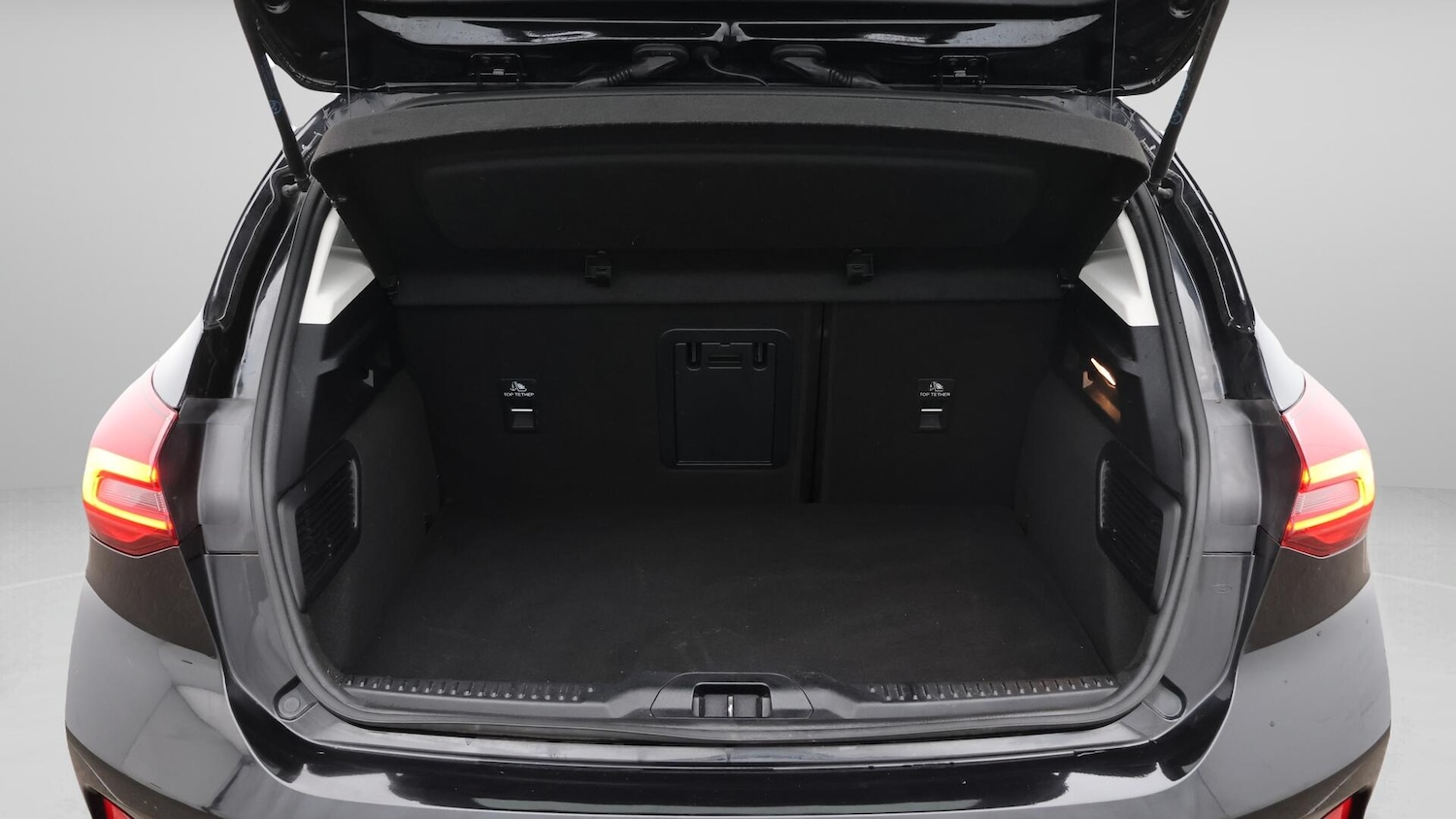 Used Ford Focus 2023 for sale - 76433209: Photo 18