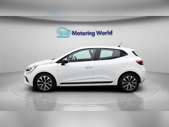 Used Renault Clio 2023 for sale - 78345535: Photo