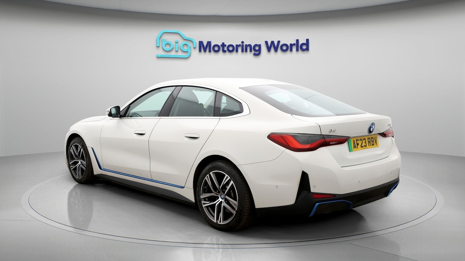 Used BMW i4 2023 for sale - 77687835: Photo 5