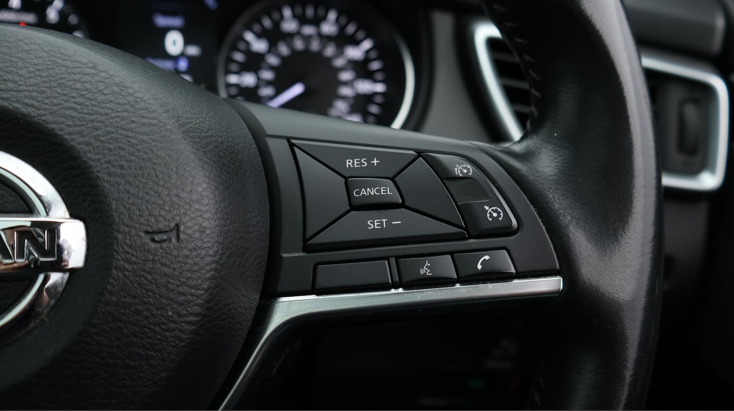 Used Nissan Qashqai 2020 for sale - 76152617: Photo 27